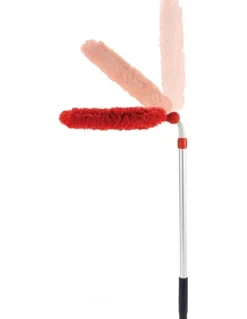 OXO Microfiber Extendable Duster in Red