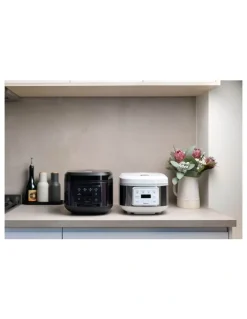 Panasonic Easy One-touch Operation Rice Cooker 10 Cup SR-DA182KST in Black