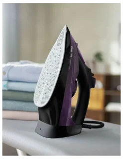 Philips 5000 Series Steam Iron DST5030/80