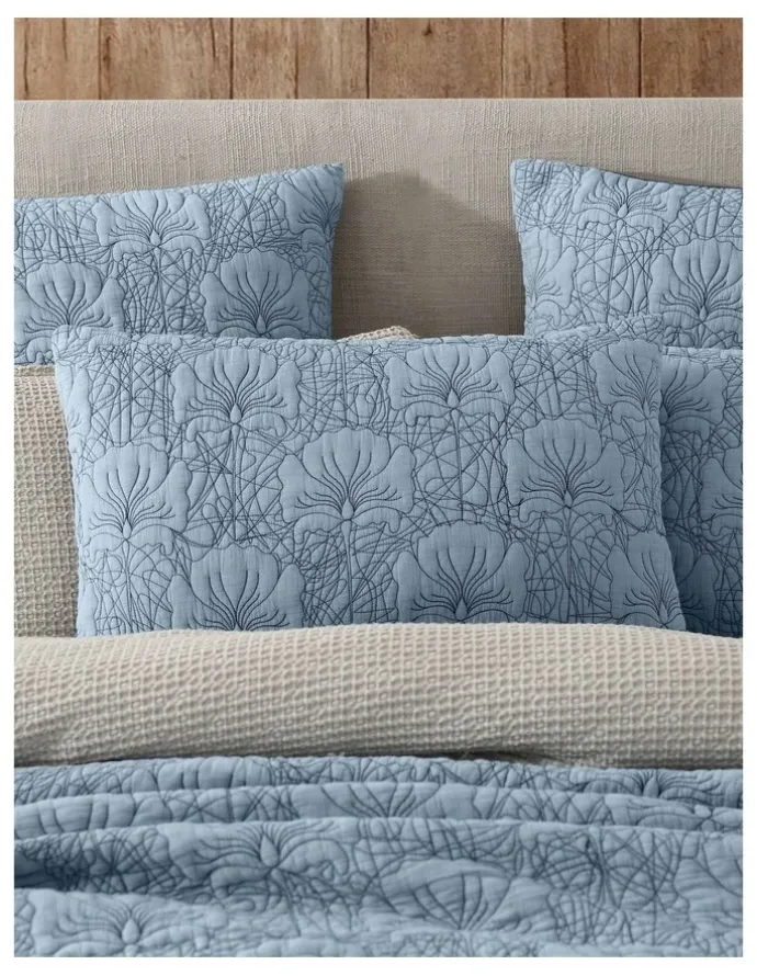 Private Collection Lilian Bedspread Coverlet Set in Blue