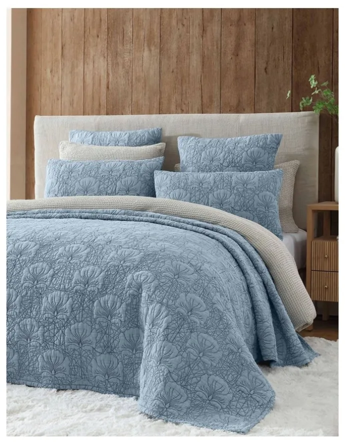 Private Collection Lilian Bedspread Coverlet Set in Blue