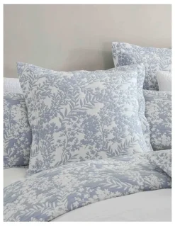 Private Collection Quinn Quilt Cover Set in Blue