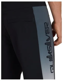 Quiksilver Surfsilk Holmes 20 Boardshorts In Black Holmes