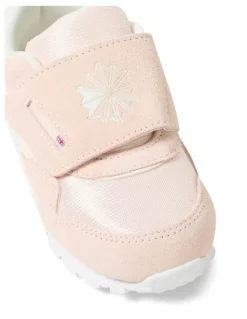 Reebok Cl Nylon Sneakers in Pink