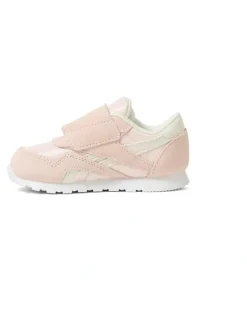 Reebok Cl Nylon Sneakers in Pink