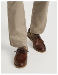 Regatta Harbor Leather Boat Shoe in Light Tan