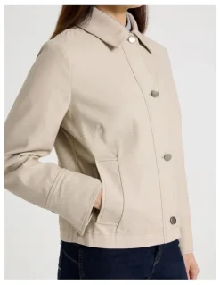 Regatta Long Sleeve Short Jacket With Collar in Neutral