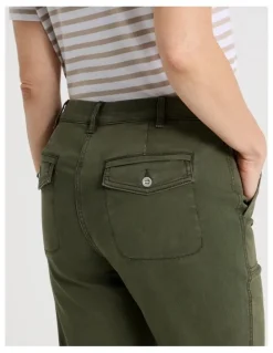 Regatta Utility Stretch Pant With Patch Pockets in Olive