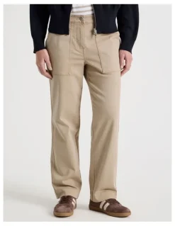 Regatta Utility Stretch Pant With Patch Pockets in Neutral