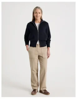 Regatta Utility Stretch Pant With Patch Pockets in Neutral