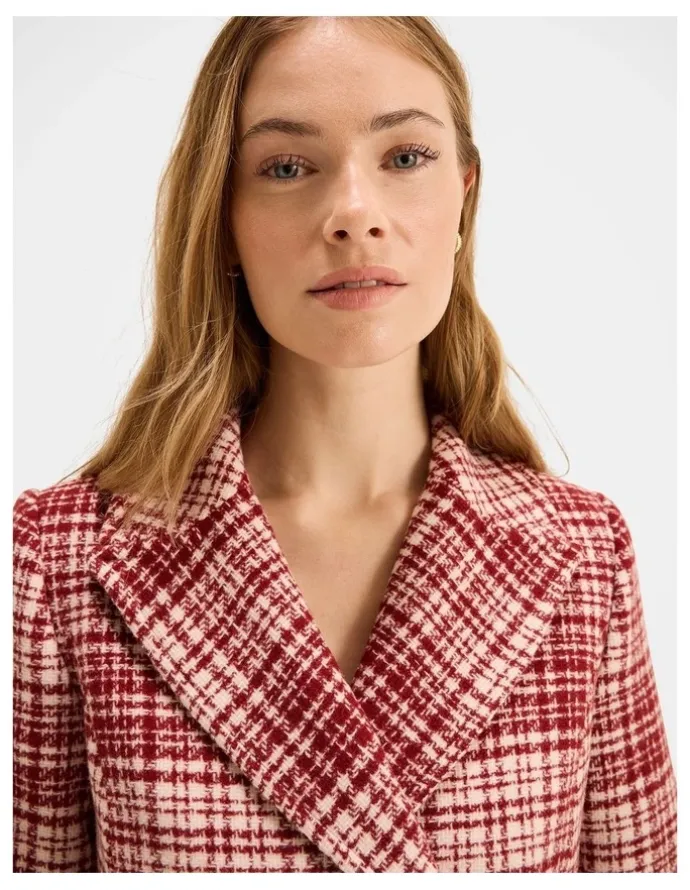 Review Mila Check Peacoat