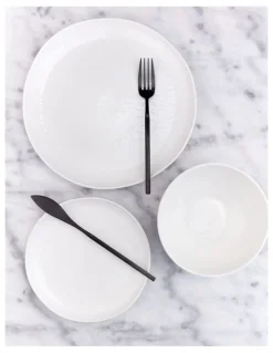 Robert Gordon Shell New Bone China 12 Piece Dinner Set in White