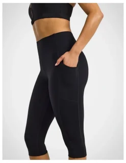 Rockwear Elevate 3/4 Tights in Black