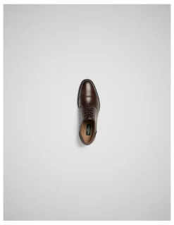 Rodd & Gunn Riverton Derby Shoe in Dark Cognac