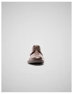 Rodd & Gunn Riverton Derby Shoe in Dark Cognac
