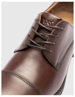 Rodd & Gunn Riverton Derby Shoe in Dark Cognac