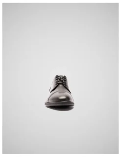 Rodd & Gunn Riverton Derby Shoe in Nero