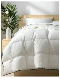 Royal Comfort Luxury Soft Bamboo 350GSM All-Seasons Quilt Duvet All Sizes in White