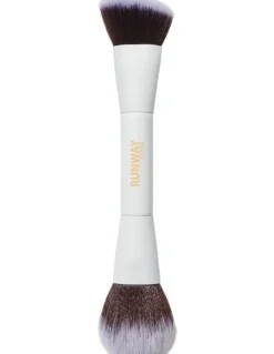 Runway Room Glow Up Dual End Cream/Powder Brush