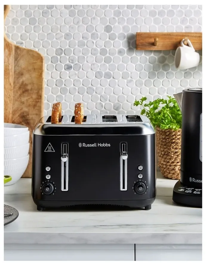 Russell Hobbs Addison 4-Slice Toaster RHT514BLK