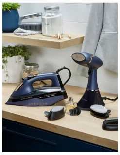 Russell Hobbs Handheld Supreme Steamer RHC410