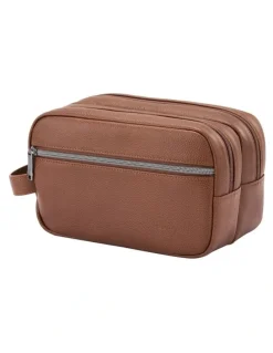 Samsonite Classic Leather Toiletry Kit in Cognac