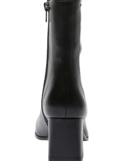 Sandler Hampton Boots in Black Stretch