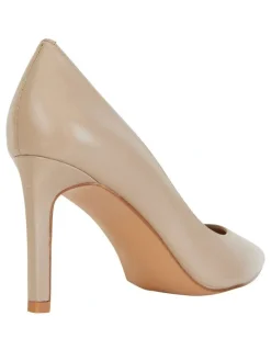 Sandler Octavia Heeled Shoes in Nude Leather