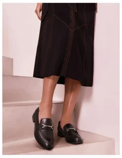 Sandler Paragon Leather Flat Shoes in Black