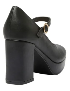 Sandler Tate Heeled Shoes in Black Smooth
