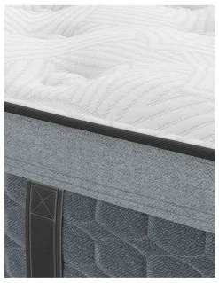 Sealy Posturepedic Private Collection Mattress Plush in White