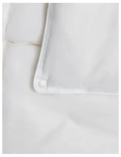 Sheridan Australian Wool Washable Medium Quilt in Pure White