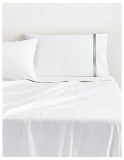 Sheridan 1200TC Palais Pillowcase in Snow/Moss