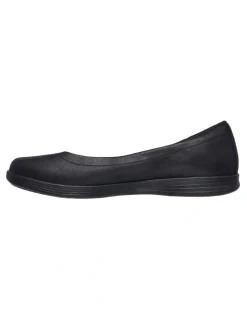 Skechers On The Go Dreamy Shoe in Black