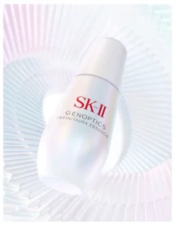 SK-II GenOptics InfinitAura Essence
