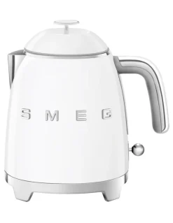 Smeg Mini Kettle 50's Style in White KLF05WHAU