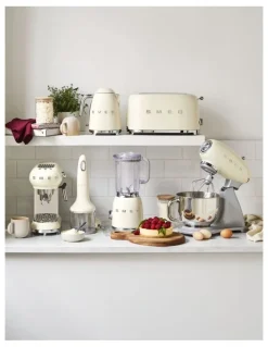 Smeg 50's Style Kettle Cream KLF03CRAU