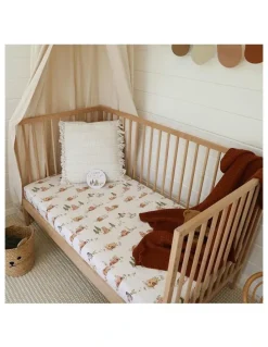 Snuggle Hunny Bears Organic Fitted Cot Sheet in Multi