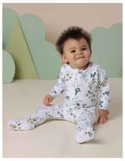 Snuggle Hunny Eden Organic Snuggle Sleepsuit Zip Footie in White
