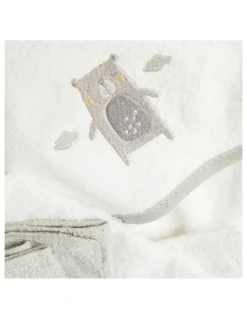 Snugtime Hooded Towel And 4 Piece Washer Set in White