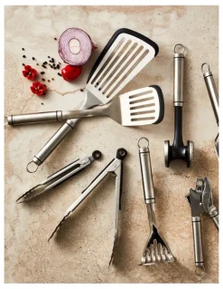 Soffritto Soffritto A-Series Locking Tongs in Silver