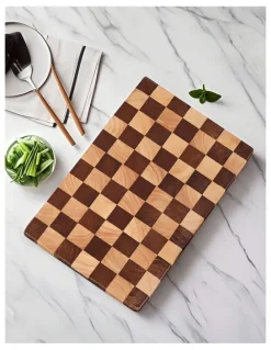 SOGA Checkered Patterned Wooden Cutting Board 39x26x3cm in Brown