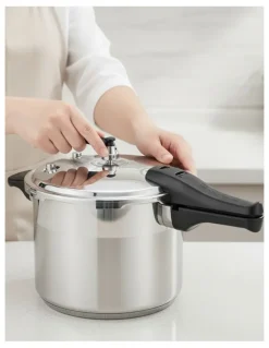 Soga International SOGA 10L Commercial Grade Stainless Steel Pressure Cooker With Seal