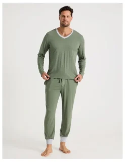 Soho Bamboo Knit Pyjama Set in Green