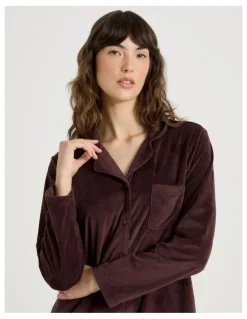 Soho Cosy Fleece Long Sleeve Button Up Pyjama Set in Raisin Debossed Heart Print