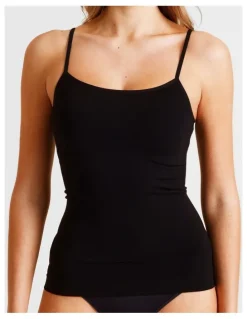 Soho Seamless Camisole in Black
