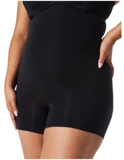 Spanx SPANXsculpt EVERYDAY SEAMLESS SHAPING-High-Waisted Shorty in Black in Black