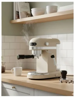 Spector Espresso Coffee Machine in Milk White