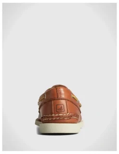 Sperry Boat Shoe in Tan