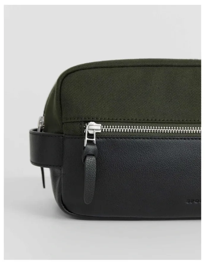 Sportscraft Howard Wash Bag in Multi